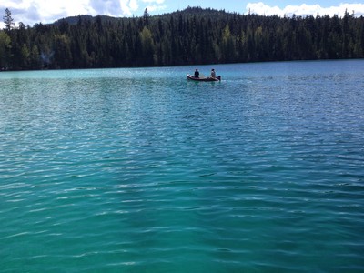 Canoeing on Johnson Lake (photo BestSunPeaks.com)